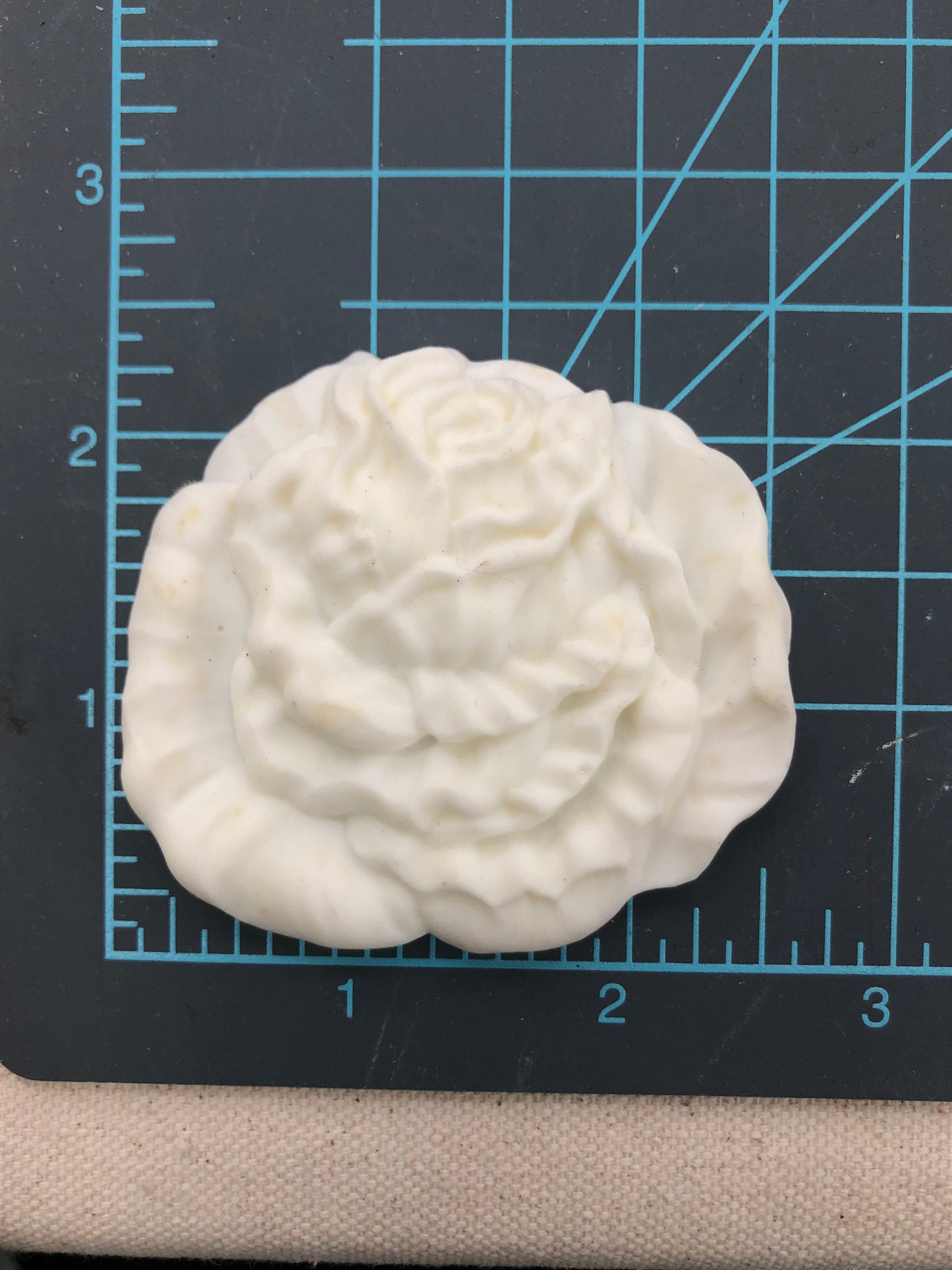 LOT of 9, Pre-Cast Mould, Resin, Flowers, Florals