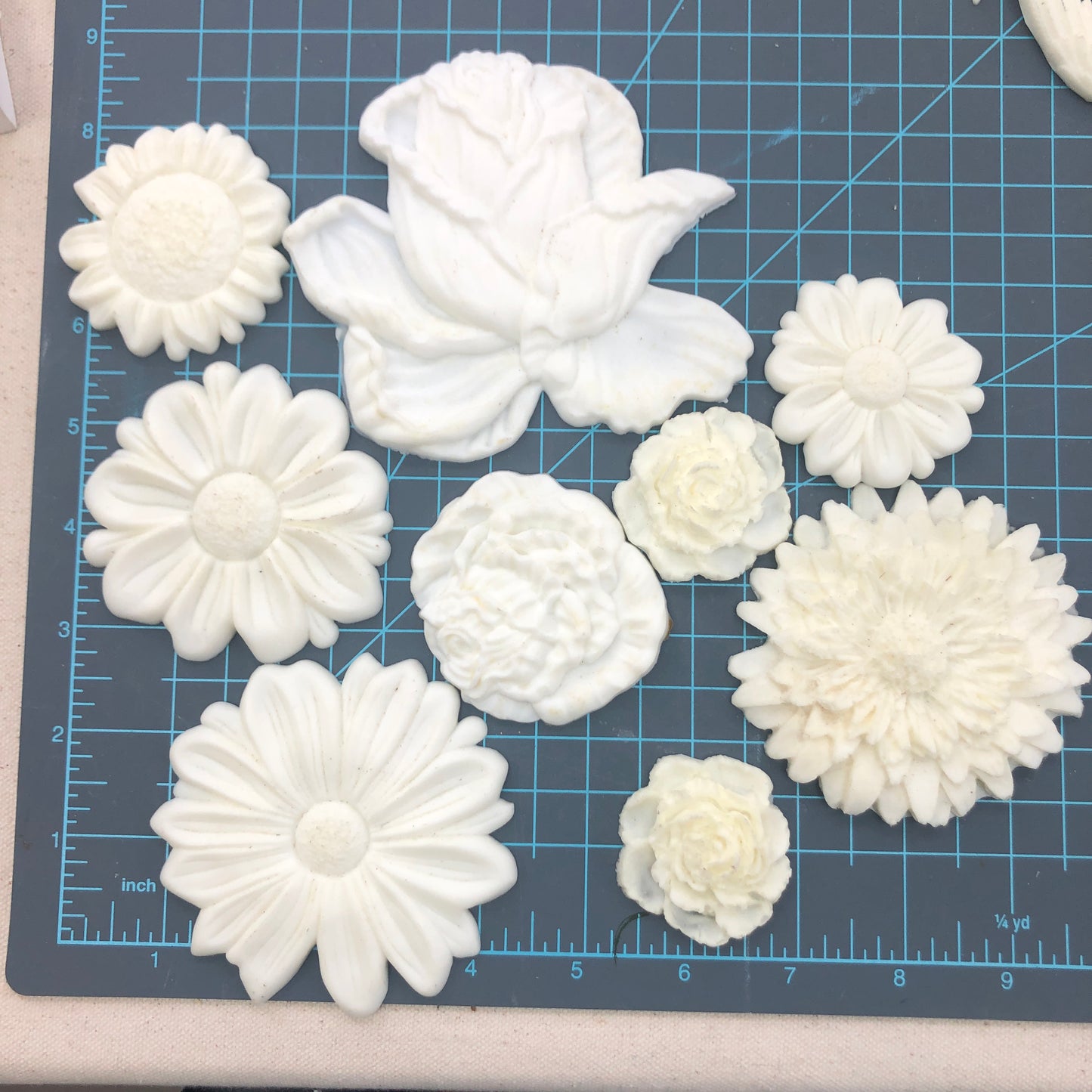 LOT of 9, Pre-Cast Mould, Resin, Flowers, Florals
