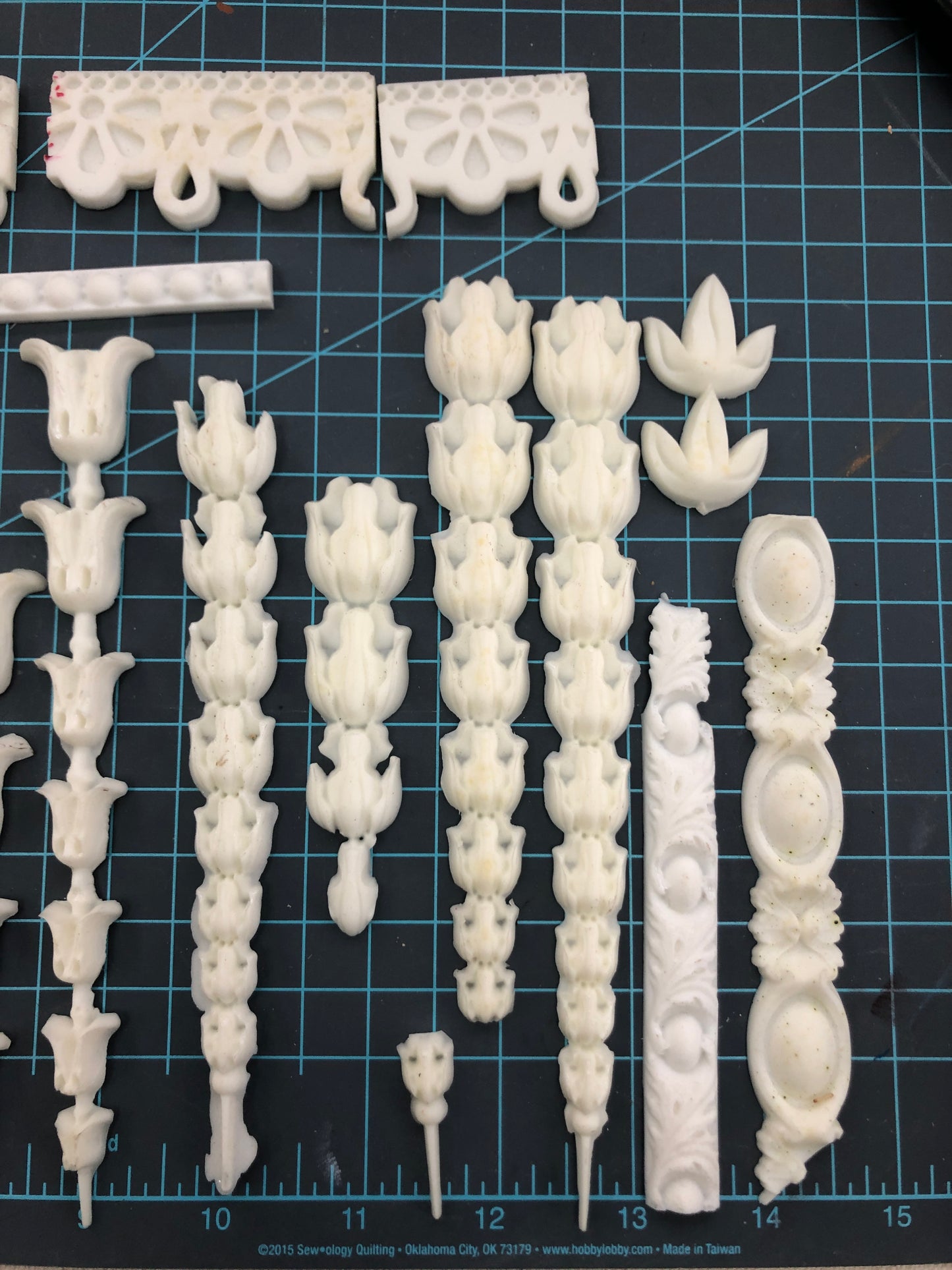 BIG LOT of Pre-Cast Moulds, Resin, Scroll, Fountains, Leaves, Borders, Edges