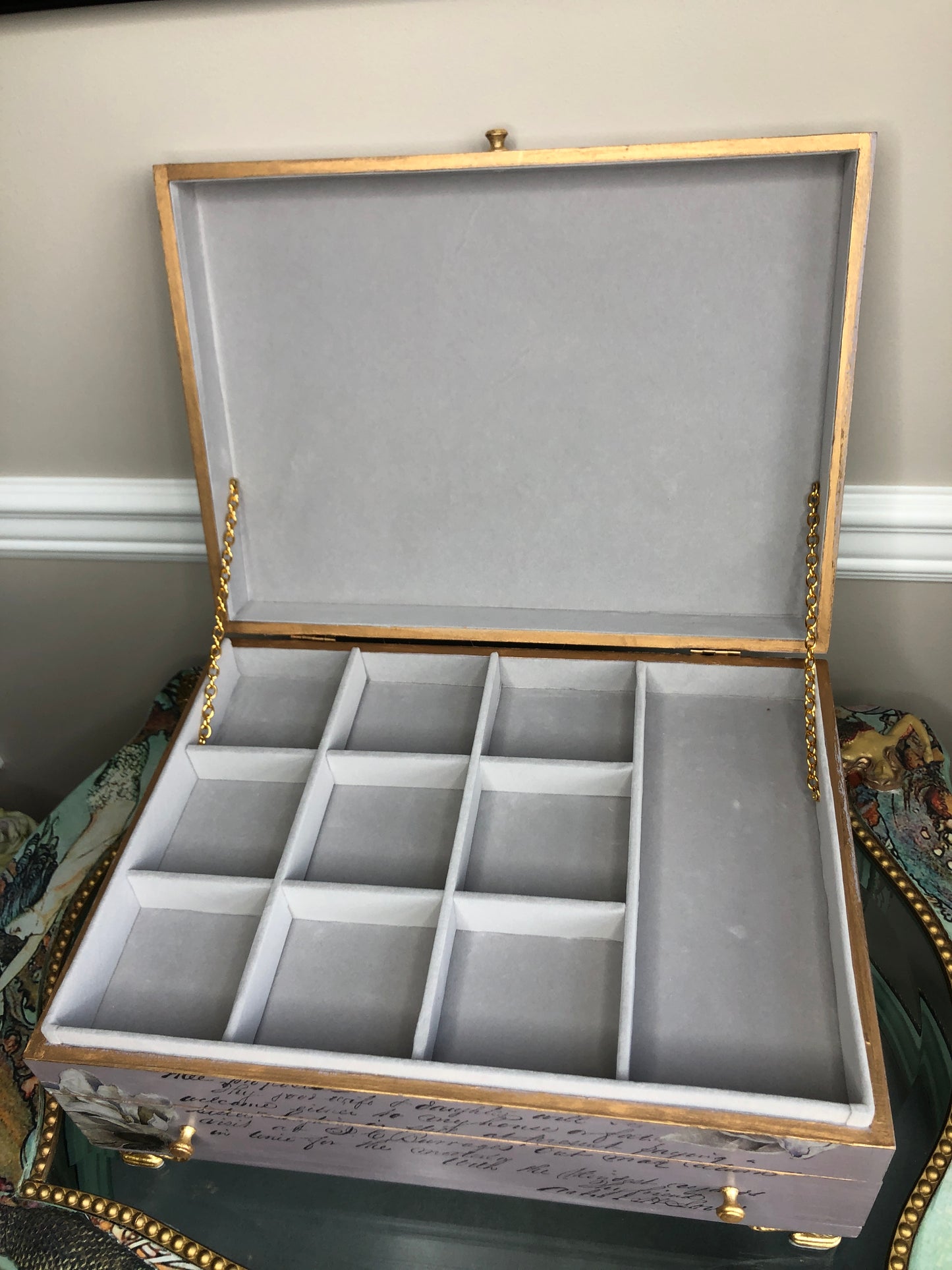 Romantic Dreams, Vintage Floral Jewelry Box