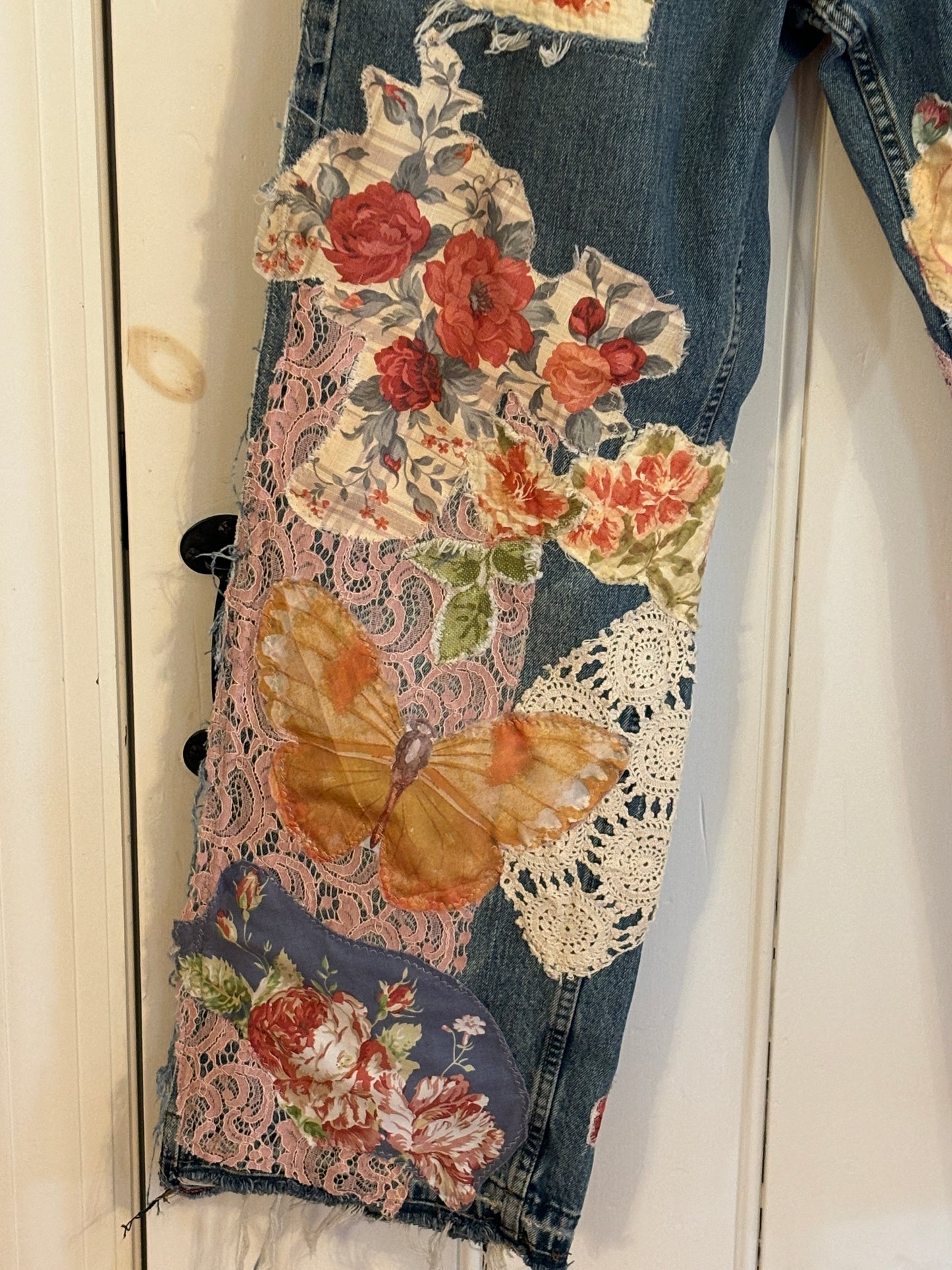 Up-Cycled, Levis Denizen Brand Art Jeans, Altered Boyfriend, Distressed, Floral, Butterflies, Lace, Applique, Appliques Size, 37 x 32