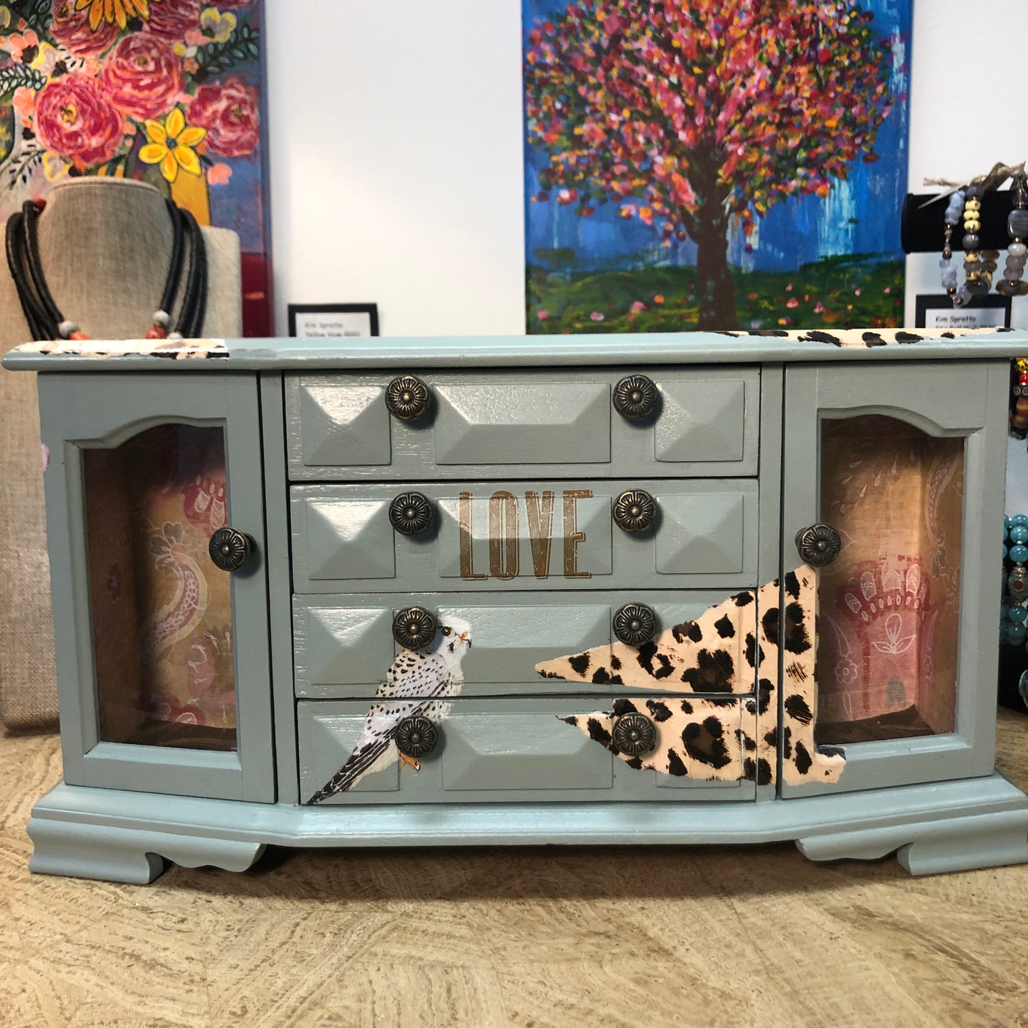 Meet Cowgirl, Table Top Jewelry Box