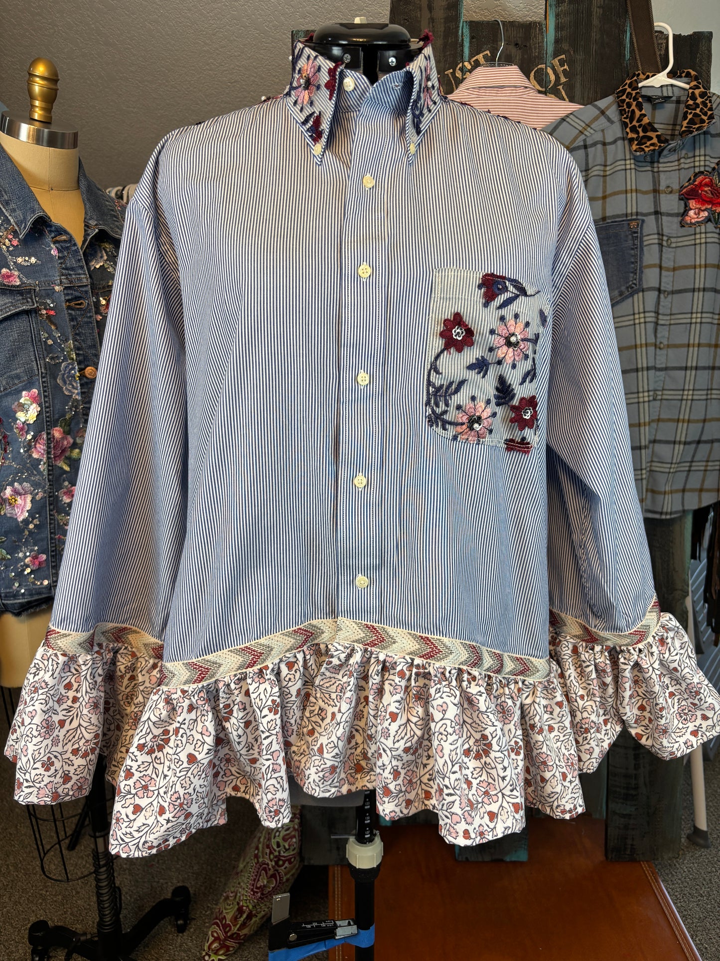 Up-Cycled Men's Shirt, Blue White PinStripes, America's World Fair Applique, Size 4X