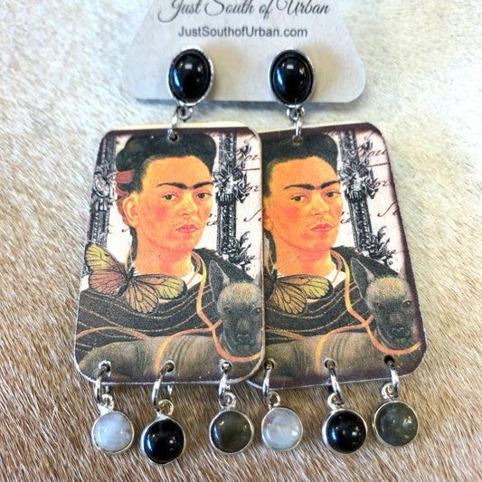Whimsical Mexican Art, Portrait of a Woman, Black and Gray, 2.5 Inch Long