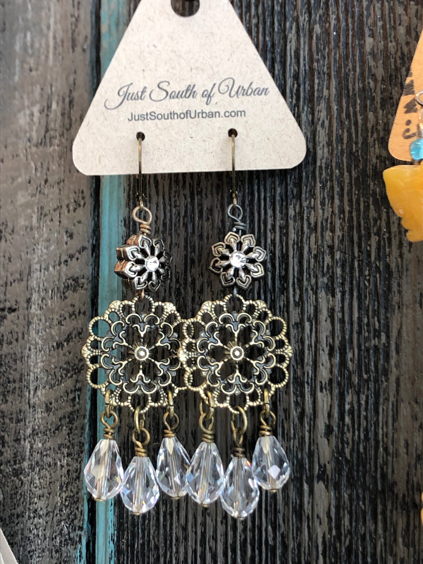 Filigree Silver Tone Dangle Earrings with Clear Faceted Dangle Beads
