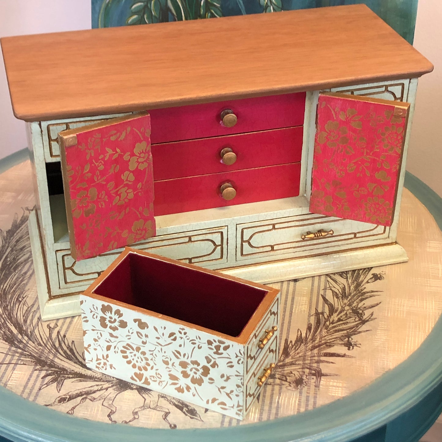 Fantasy Island, Jewelry Box, Table Top