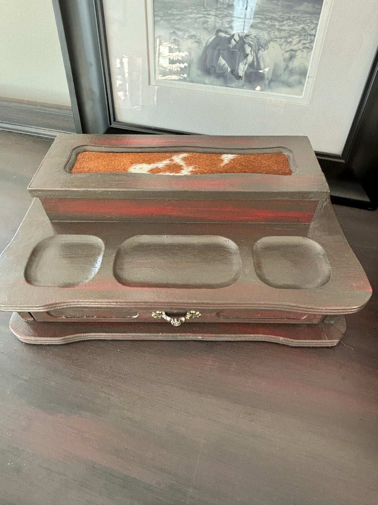 UpCycled Vintage Wood and Leather Valet Jewelry Box , Dresser Valet , Vintage Jewelry Box , Valet Tray Organizer