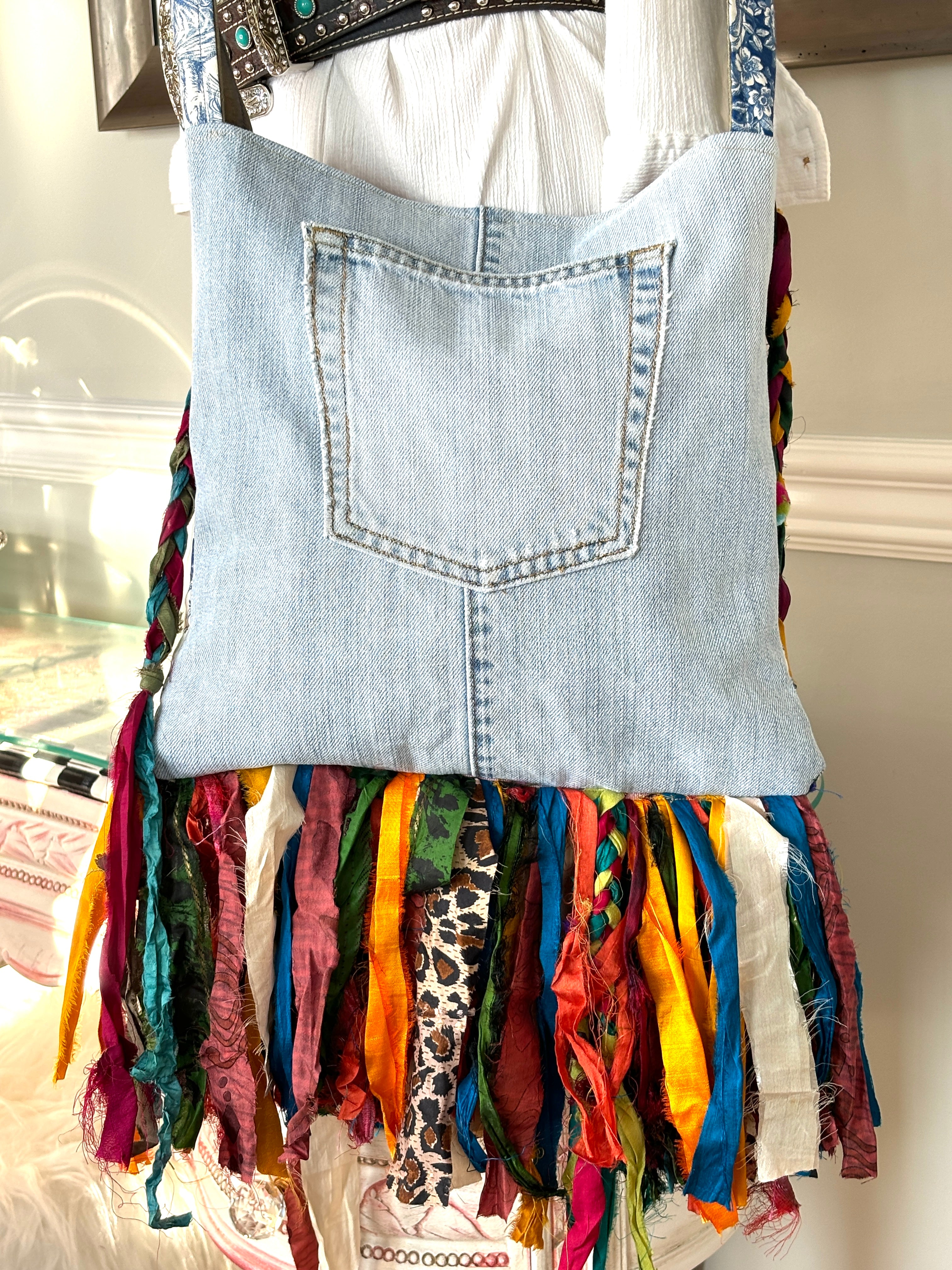 Denim youth bag with boho-style leather fringe, cheapest made of durable recycled denim, boho, country, hippie style,