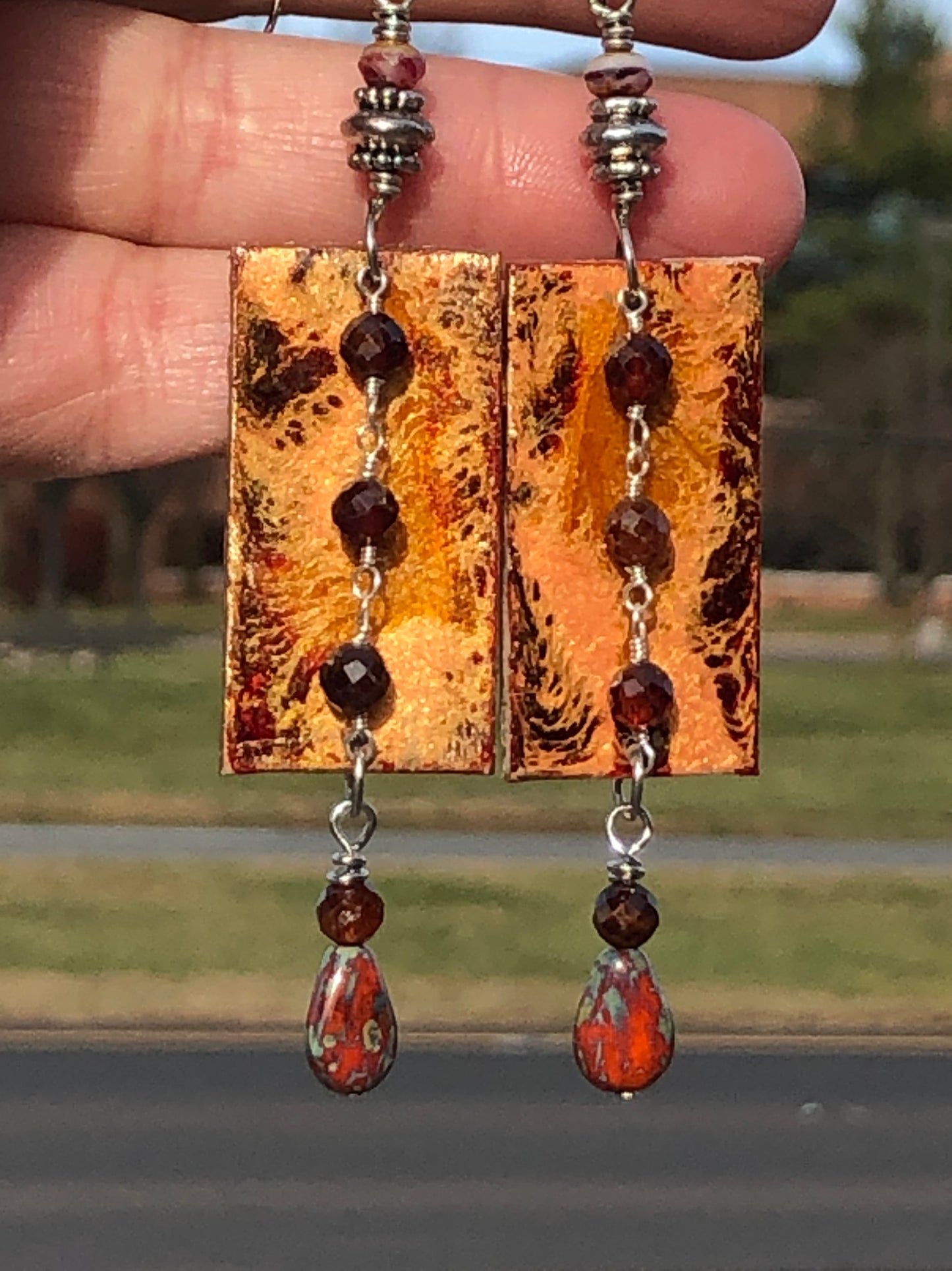 Hilo Hot, Paint Pour Earrings, Czech Beads and Faceted Garnets